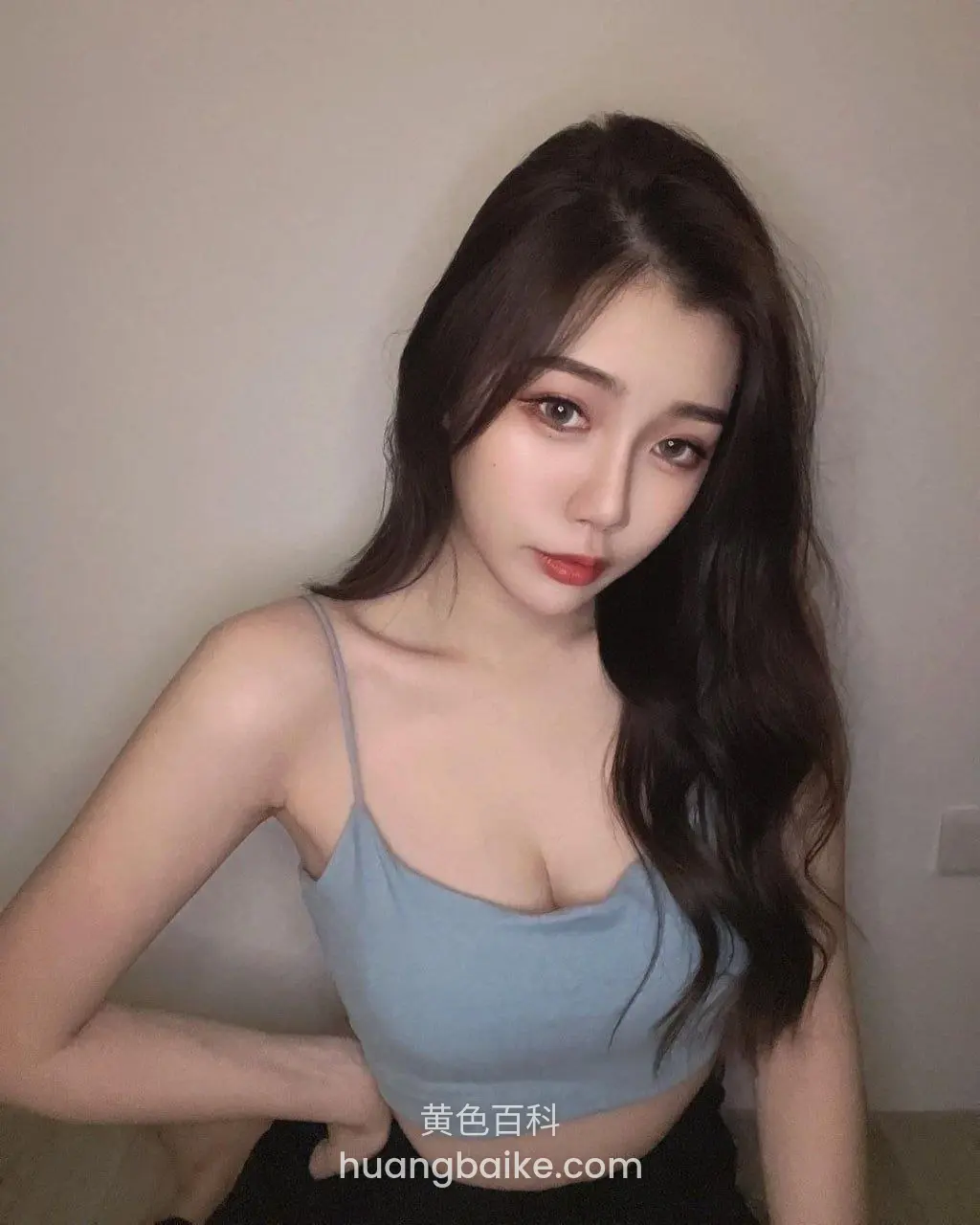 台湾甜美网红美睫师ChloeLin，与摄影师激情口交性爱视频泄露，尺度劲爆。
