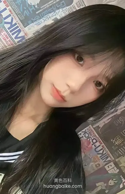 清纯制服甜妹在酒店和炮友温柔口交激情啪啪，做爱唤醒沉睡的M属性~
