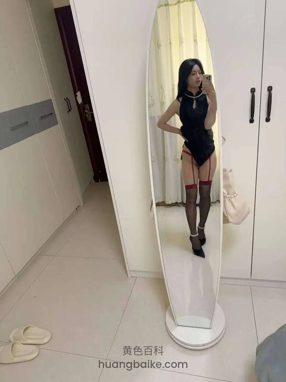 清纯大学御姐穿着旗袍在镜头下疯狂自慰