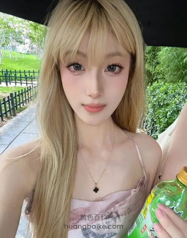 那位条件极好的前女友最后还是便宜了某个老实人_之前被调教得相当到位