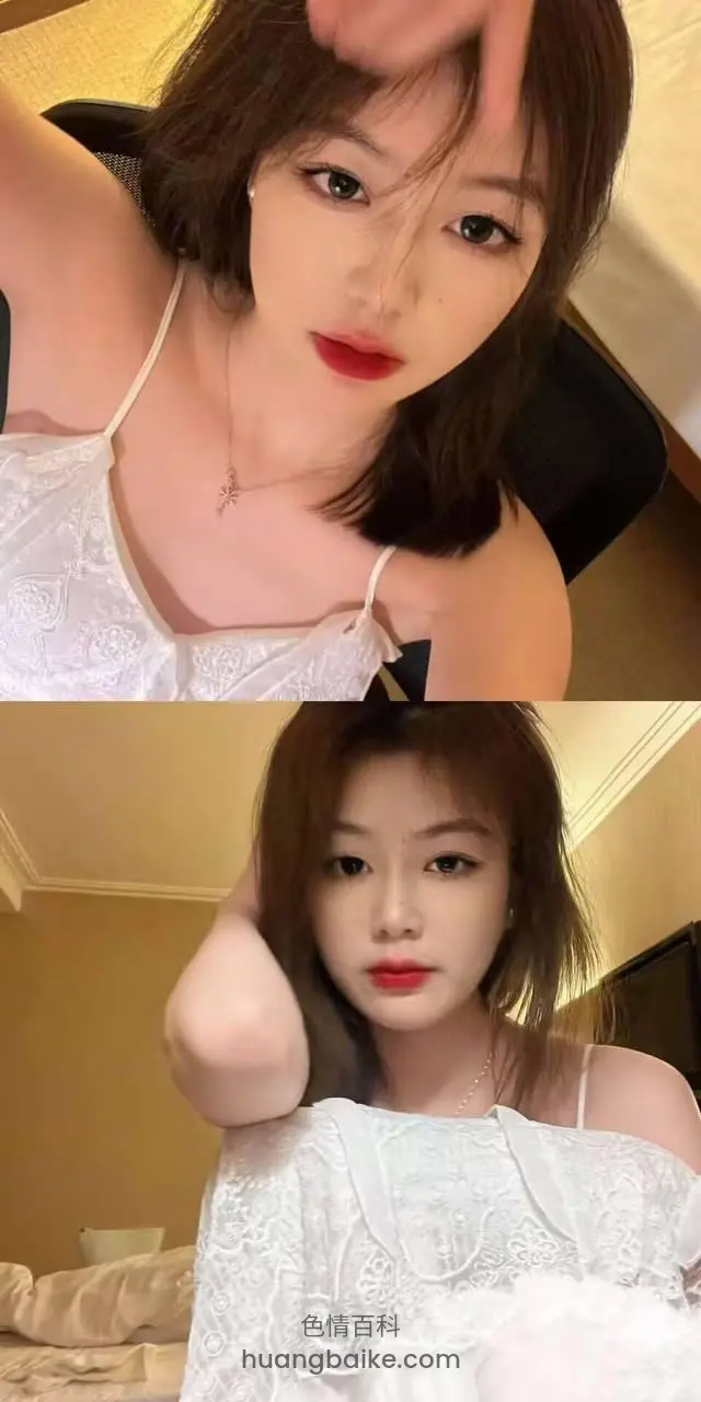 卧室里举手自拍，手机挡住半边脸