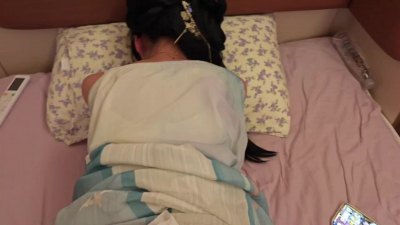 后入汉服女友 屁股又白又大