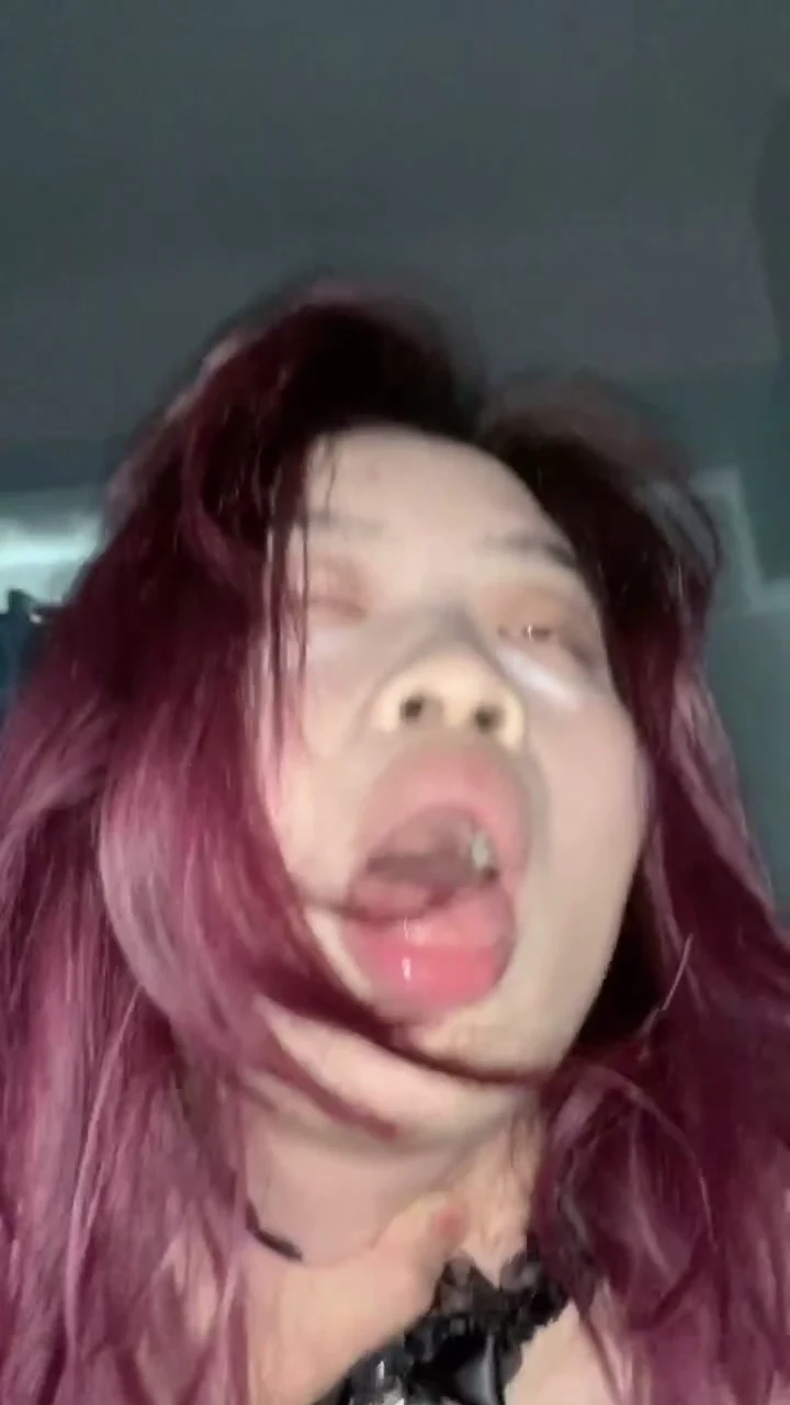 前男友 甜美女友私下做爱风骚淫荡 自拍揉奶子 情趣黑丝装做爱 粉嫩骚逼自慰棒流出白浆